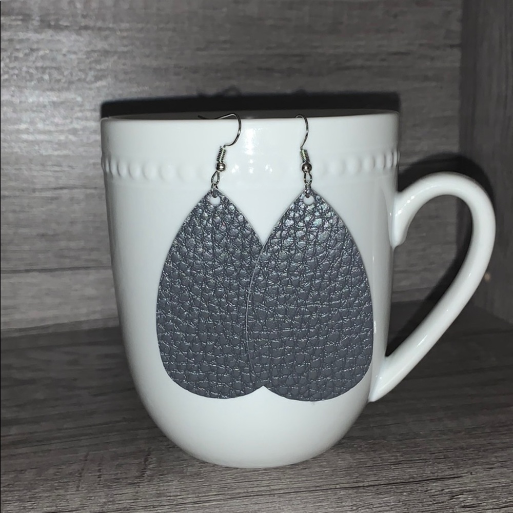 3/$15 Tear Drop Earrings